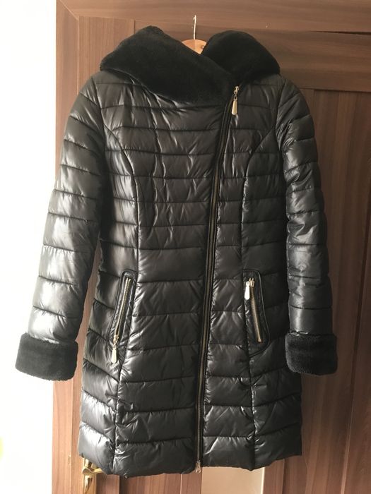 Женское зимнее пальто