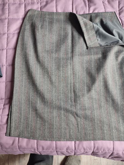 Юбка карандаш в гарному стані