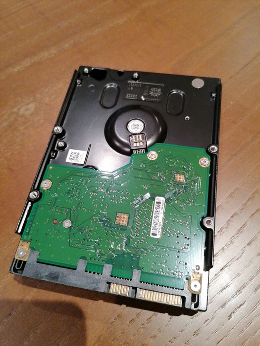 Disco rígido 640GB Seagate Barracuda SATA 3Gb/s 7200RPM – Hot Swap64750654538627121