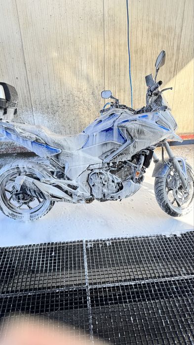 Honda Nc 750x vendo ou troco por carrinha comercial.