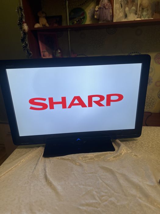 Телевізор SHARP AQUOS 32 дюйма