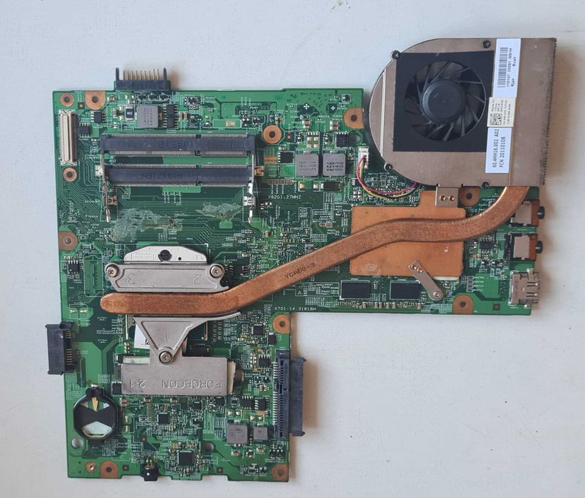 Ноутбук Dell Inspiron N5010 на запчастини
