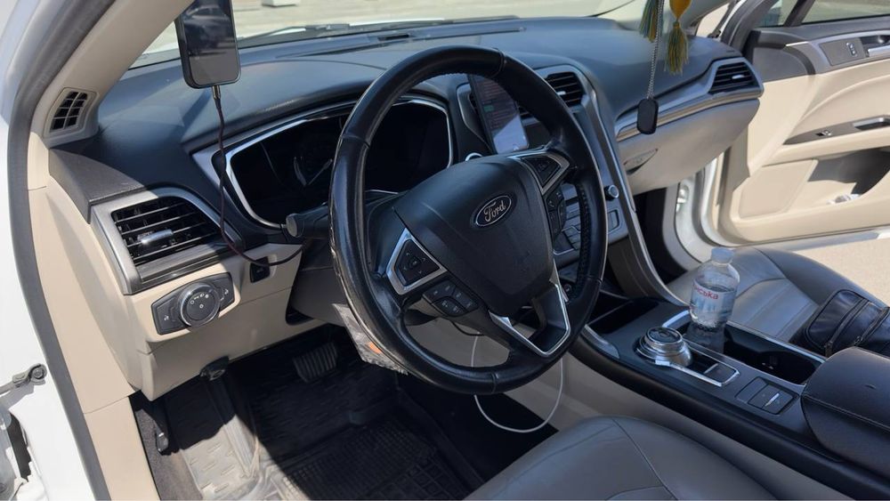 Ford Fusion Hybrid Plug-in
