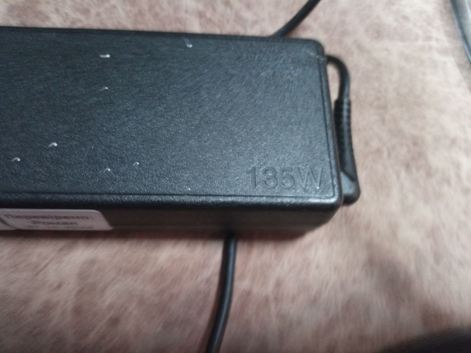 Електрошрот Lenovo 135w 20V 6.75А usb pin Оригінал Блок живлення
