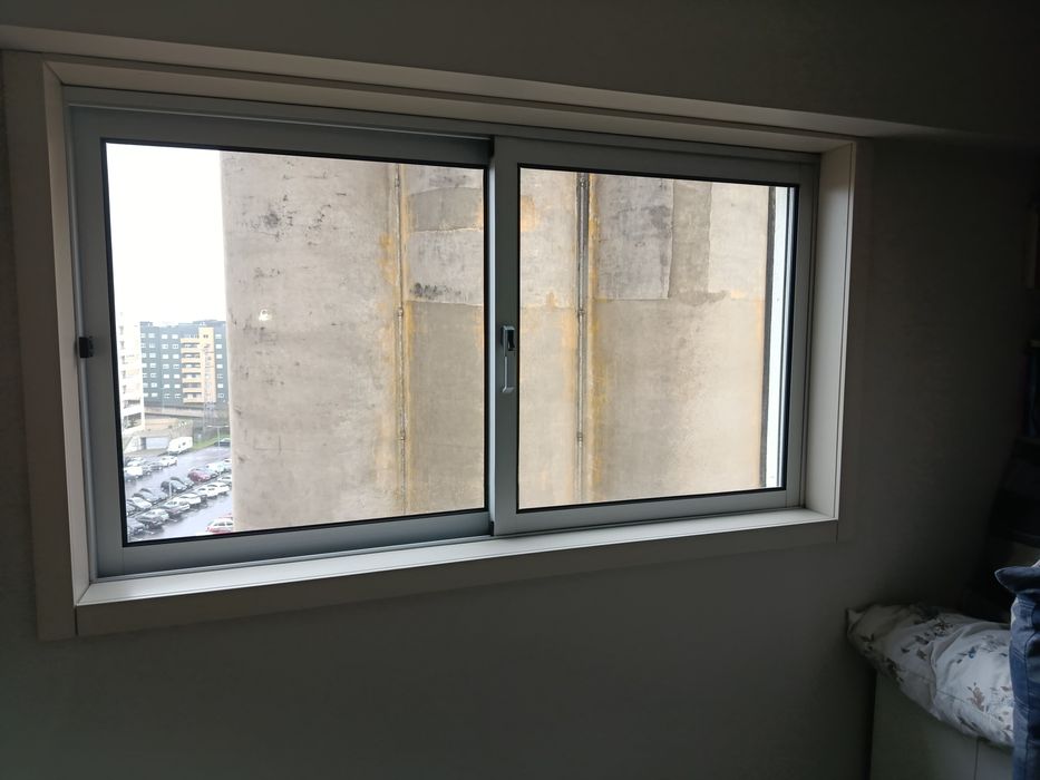 Janelas de alumínio como novas