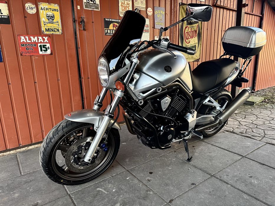 Yamaha BT1100 Bulldog