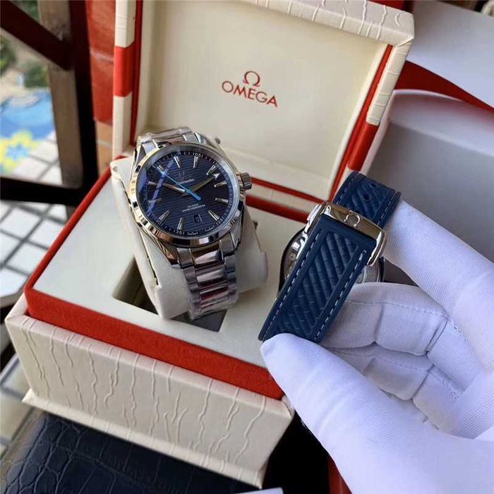 Годинник автоматичний Omega Seamaster Aqua Terra 150M Co-Axial Master Chronometer 41 mm