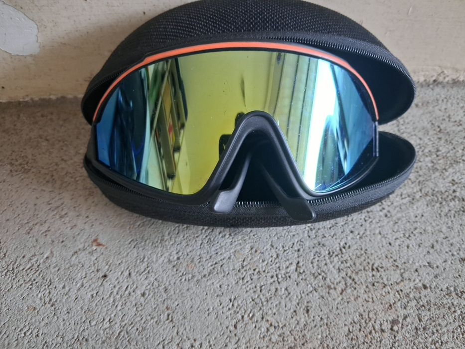 Óculos novos para neve