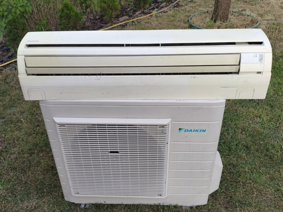 Кондиціонер Daikin FTYN50FV1B (на площу до 50 кв.м)