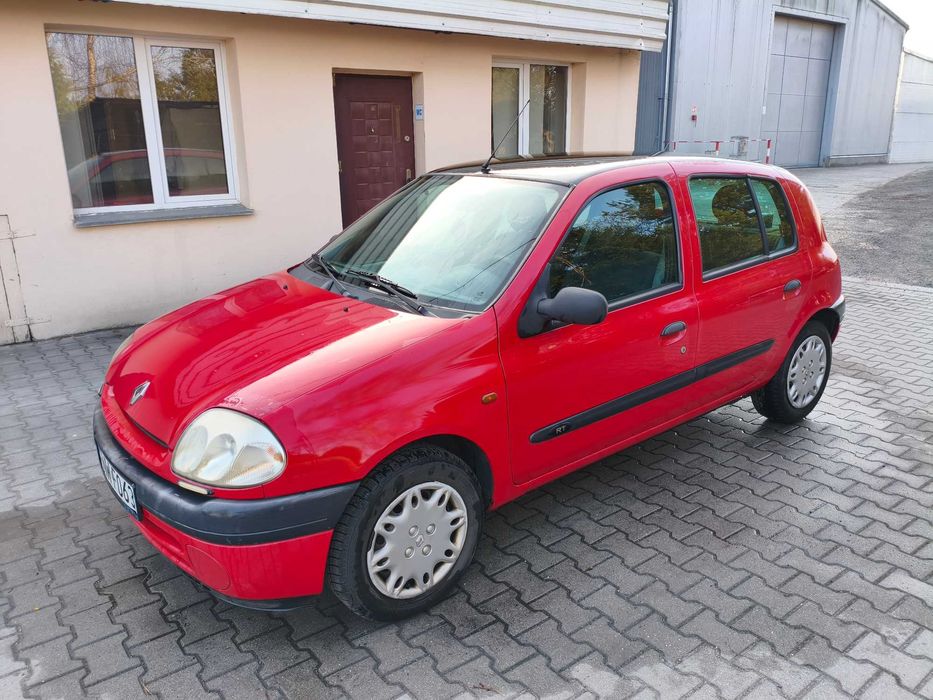 Renault Clio 2 2000 1.2 RT przegląd do 04.2027