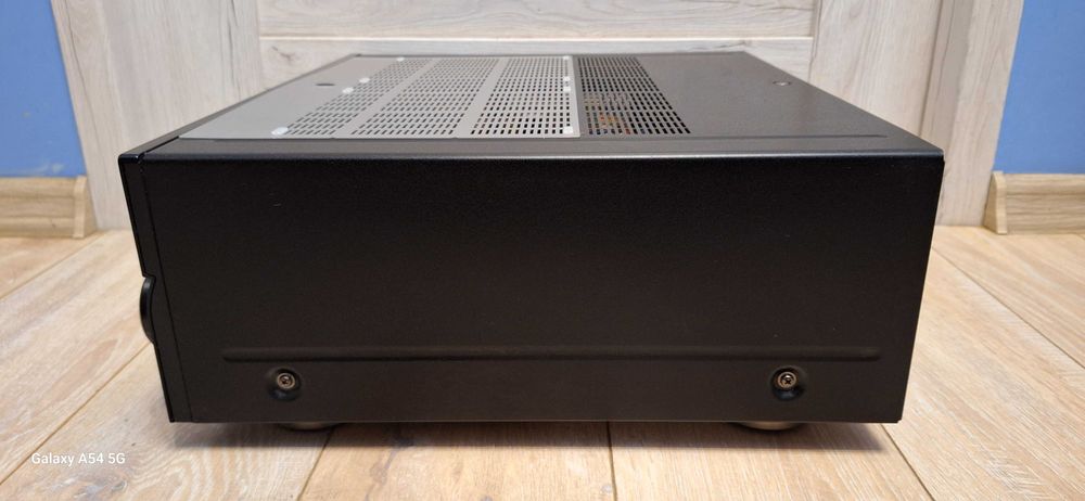 Amplituner YAMAHA RX-V1800 Czarna Idealny Stan !+ Pilot! Okazja ! 100 % Sprawna !