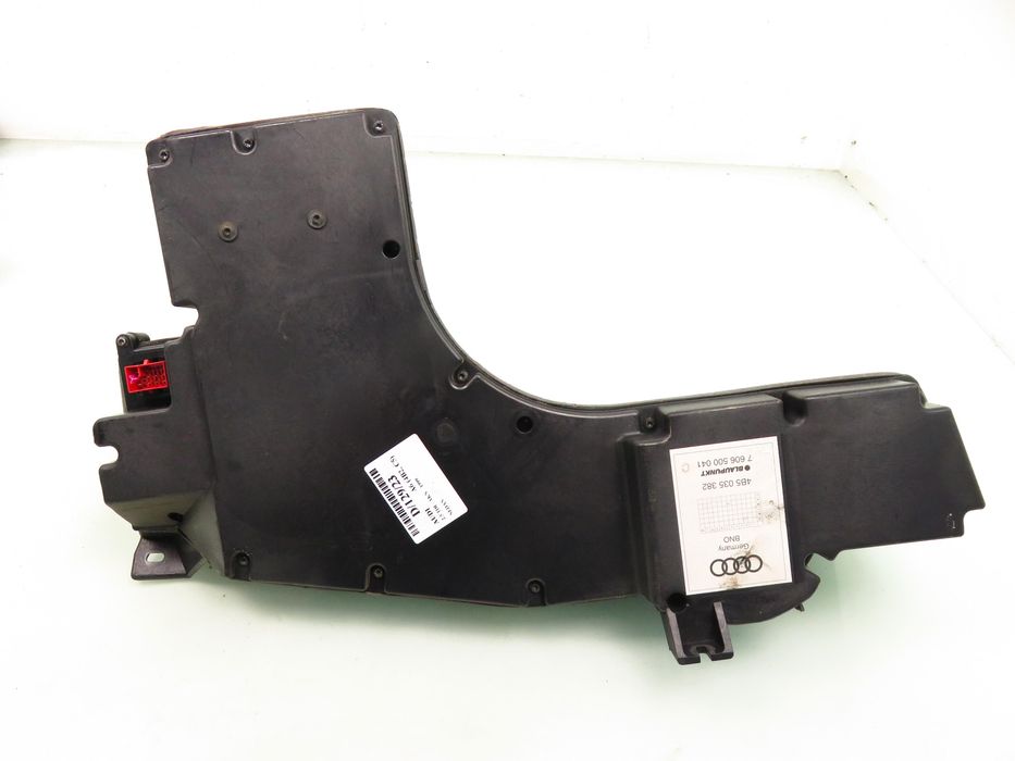 Subwoofer Audi A6 (4b2, C5)