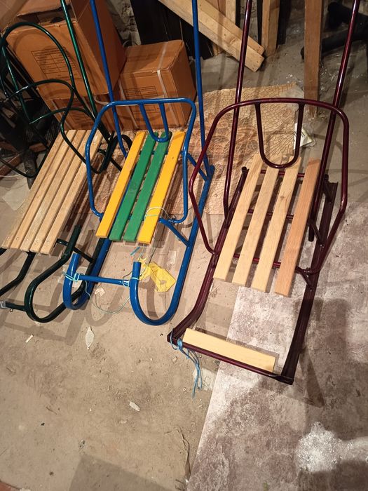 Санки детские новые.