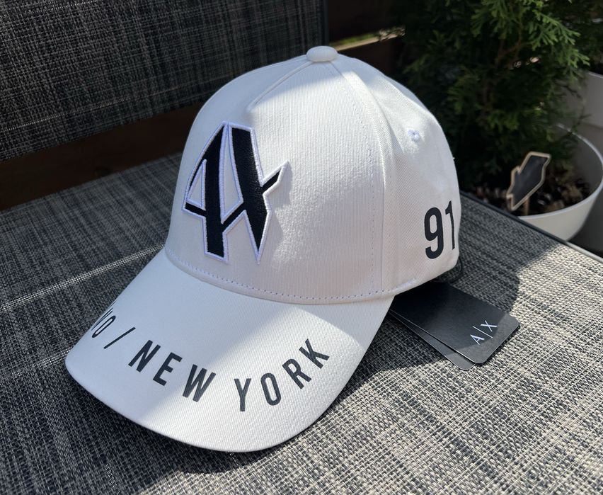 Кепка Armani Exchange