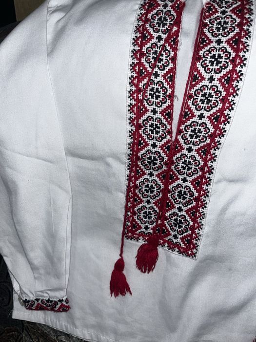 Продам вишиванку