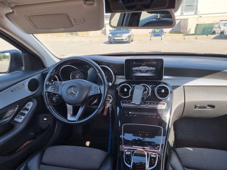 Carrinha Mercedes C200