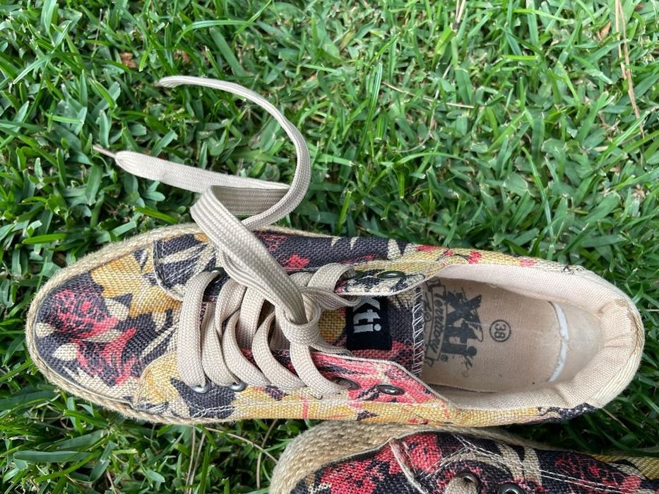 Ténis/sapato desportivo Xti, número 37/38