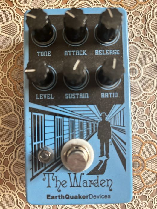 Педалі ефектів для електрогітари (Boss, ISP, Fulltone, MXR, EHX)
