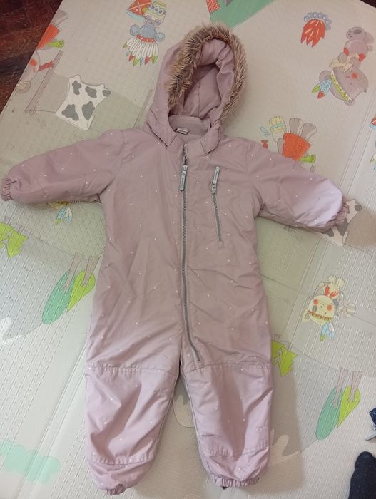 Теплый комбинезон на девочку