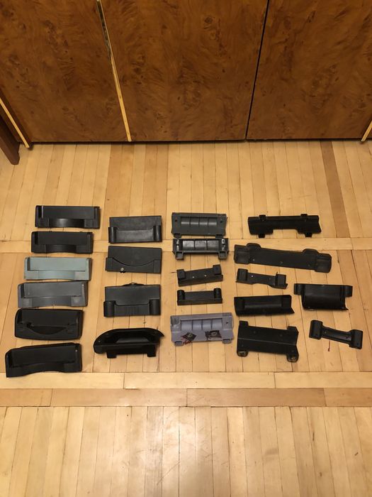 Запчастини для валізи-чемодана,колеса,ручки ,ніжки