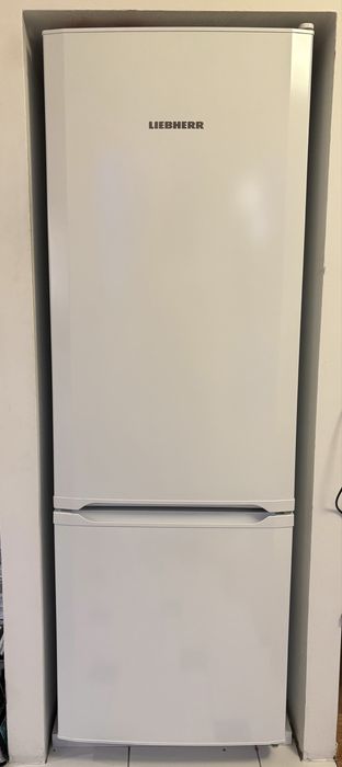 Lodówka Liebherr REZERWACJA  CU 281 21, wys. 161 cm