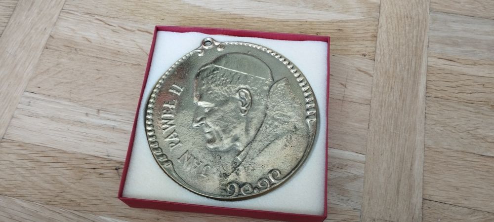 Medalion z Janem Pawłem II Jan Paweł 2 JP2