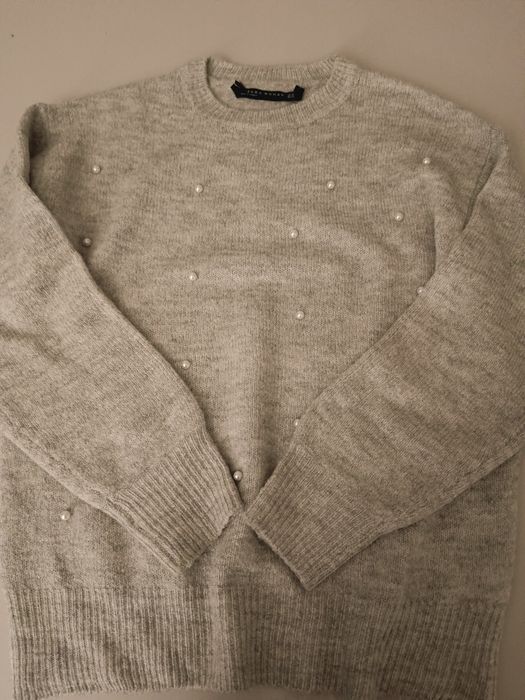 Sweter damski Zara szary z perełkami rozm XS