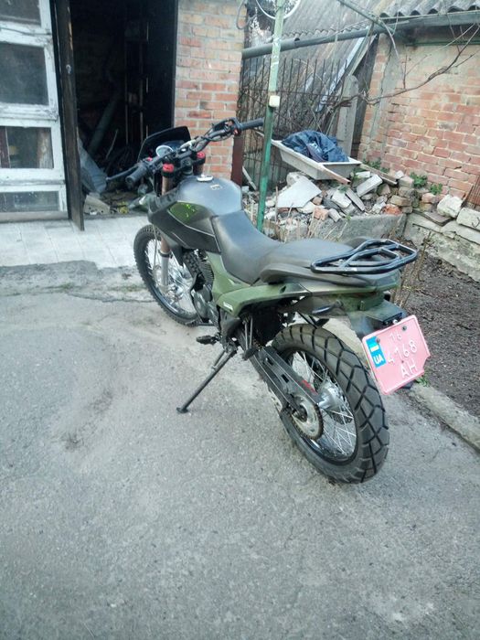 Продам мотоцикл SHINERAY XY250GY-6C