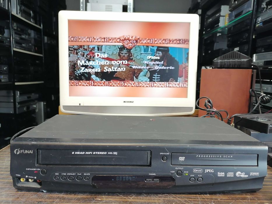 Magnetowid VHS/DVD Funai D8A-A4110DB HI-FI Stereo
