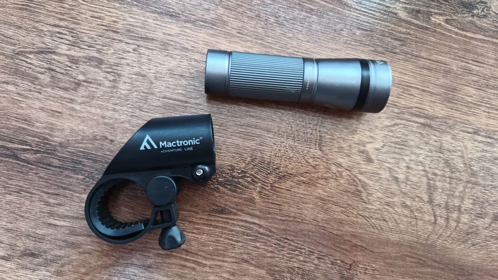 Latarka rowerowa  Mactronic scream