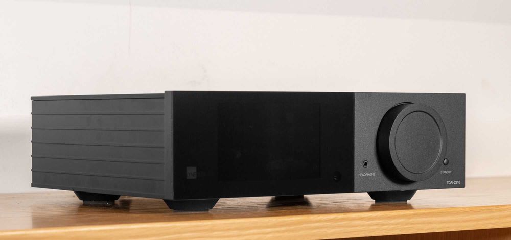 Amplituner stereo z RoomPerfect Lyngdorf TDAI-2210 RATY