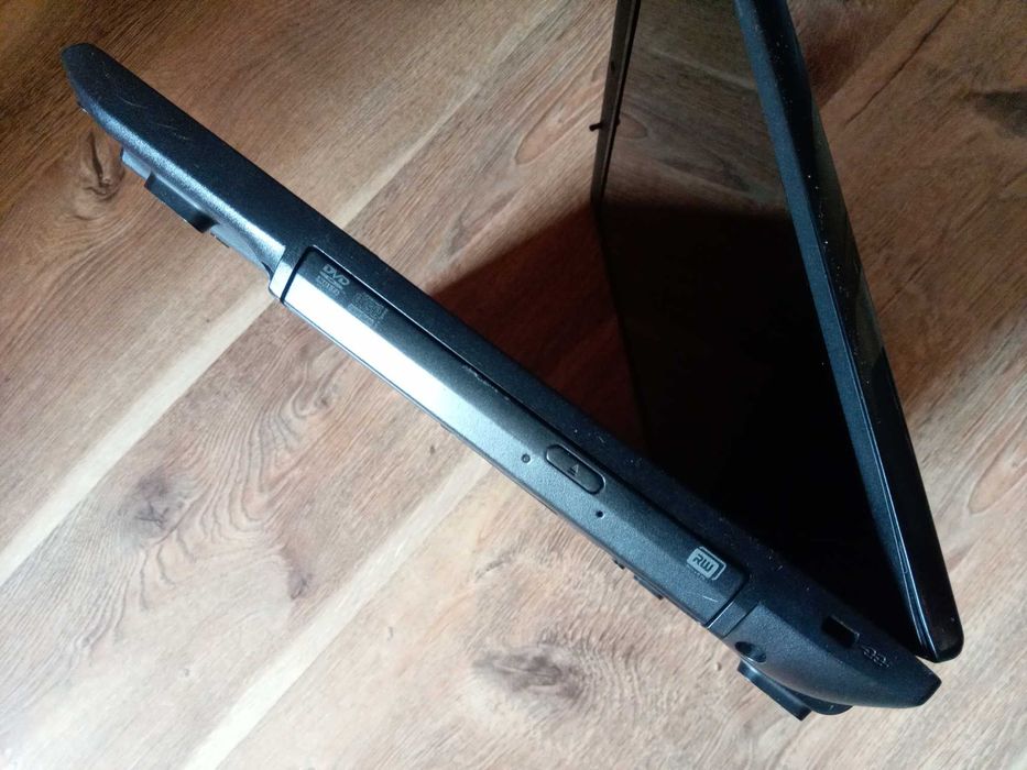 Samsung в идеальном состоянии без зарядного