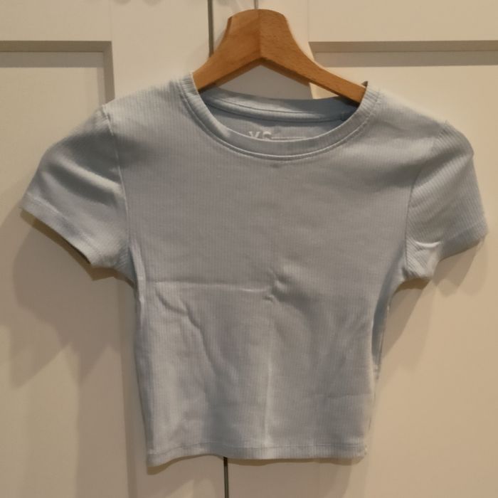 Crop top prążkowany błękitny, XS