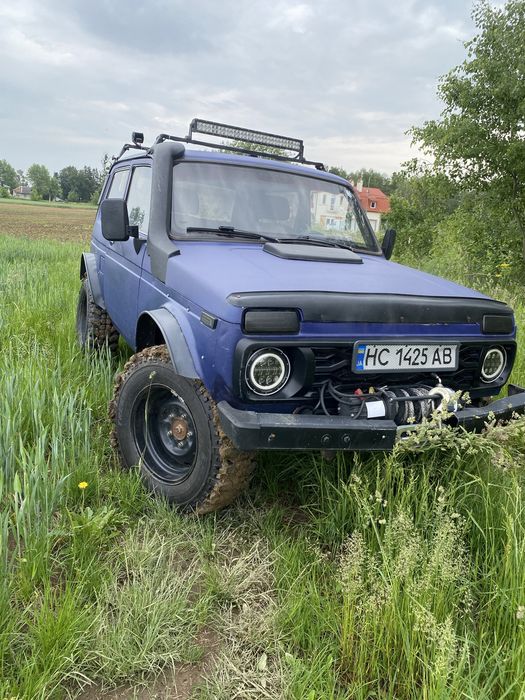 Продам  ниву для офроуду