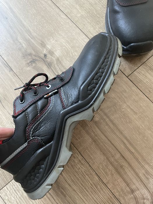 Buty robocze, ochronne, rozmiar 44