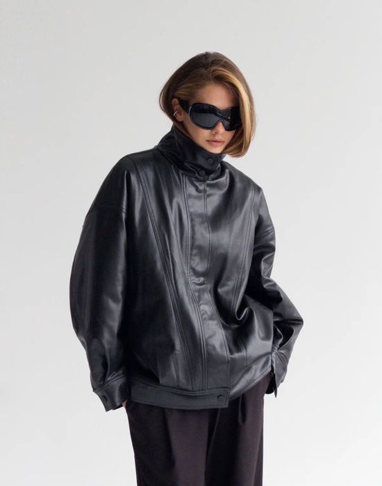 Утеплена куртка з екошкіри у вінтажному стилі, розмір ХС