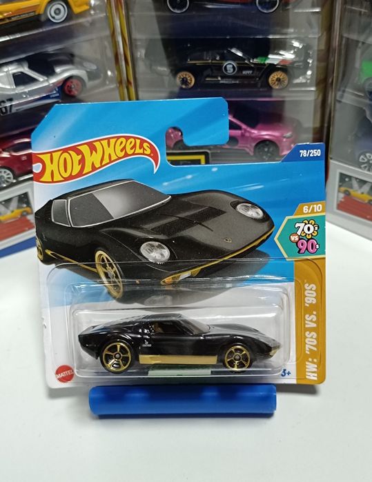 Hot Wheels 71 Lamborghini Miura SV