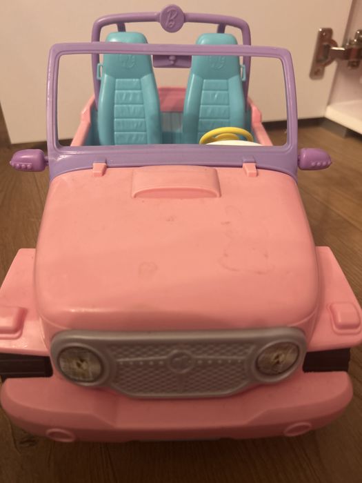 Zestaw barbie księżniczki plus auto jeep barbie