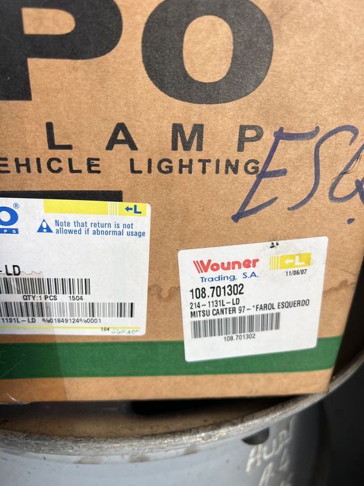 Farol novo Mitsubishi Canter 1997 (esquerdo)