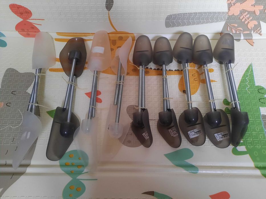 Тримачі форми для взуття 1шт 36 розмір, 1 шт 40-41 розмір