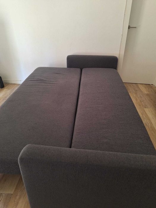 FRIHETEN sofá-cama 3 lugares HYLLIE cinzento escuro
