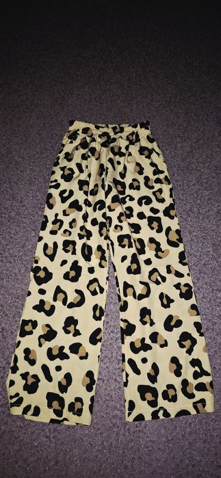 Штани для дівчинки