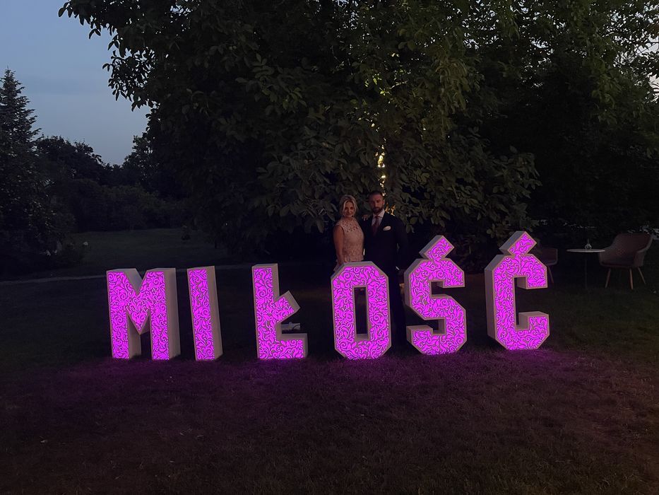 Napis LOVE/miłość LED – wynajem | wesele, ślub