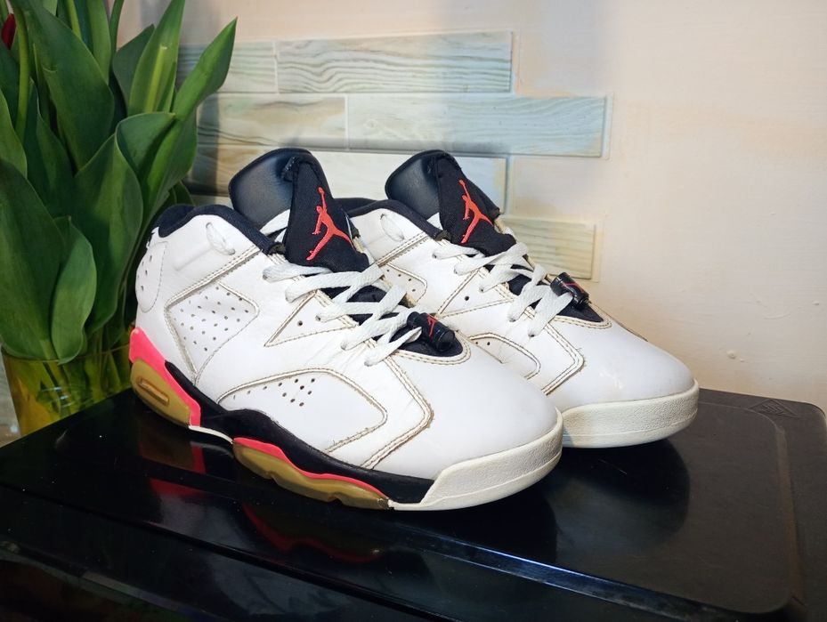 Кросівки Air Jordan 6 Retro Low, 43 розмір.
