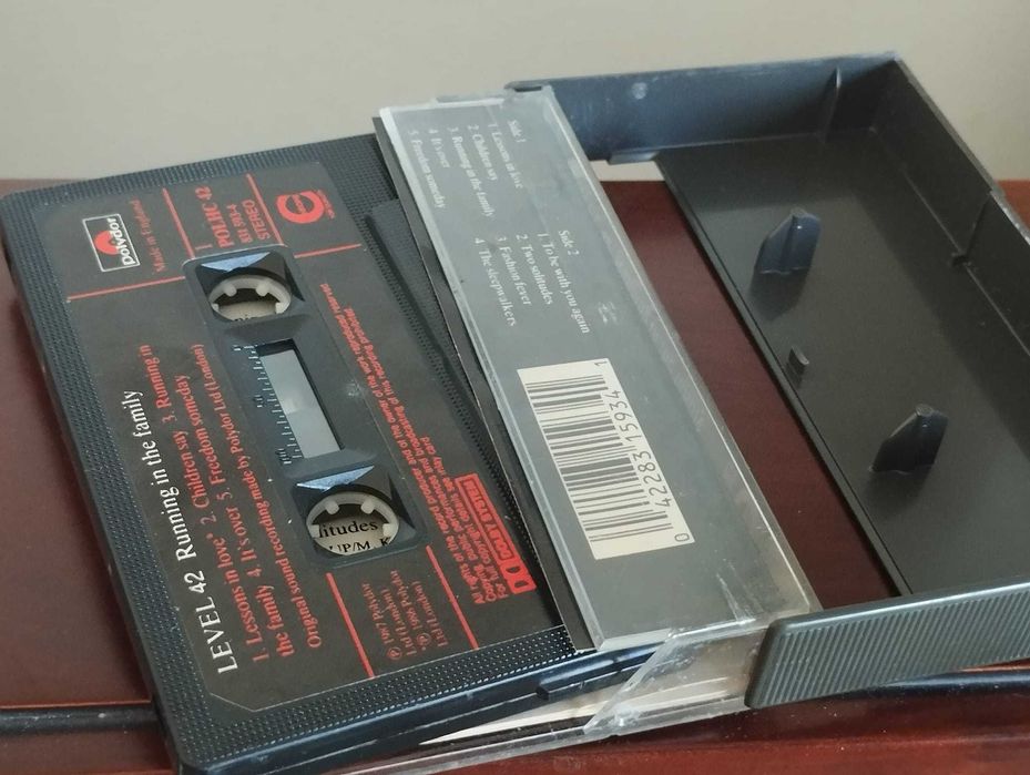 Level 42 "Running In The Family" Cassete Audio