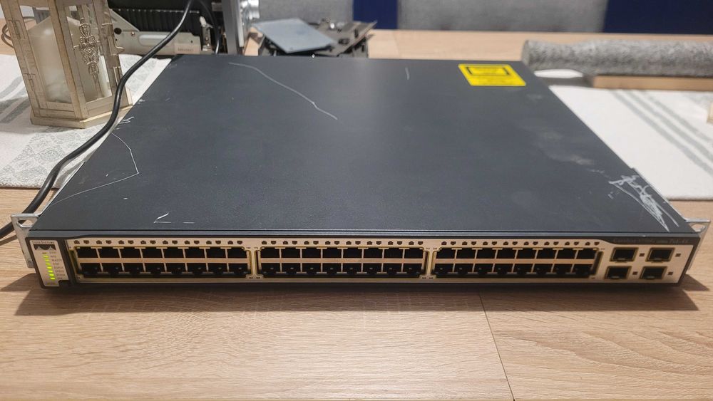 Switch Cisco Catalyst 3750G PoE-48 przełącznik