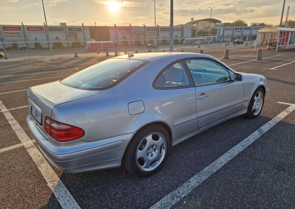 Mercedes-Benz Klasa CLK