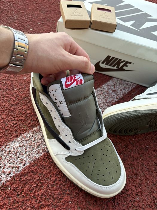 Jordan 1 Retro Low OG SP Travis Scott Medium Olive DM7866-200 | Розмір 43 (27.5 см)