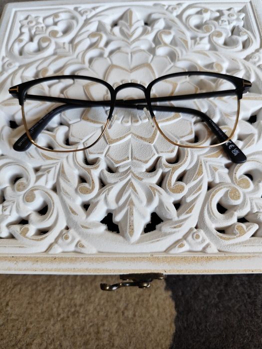 Oprawki korekcyjne Tom Ford