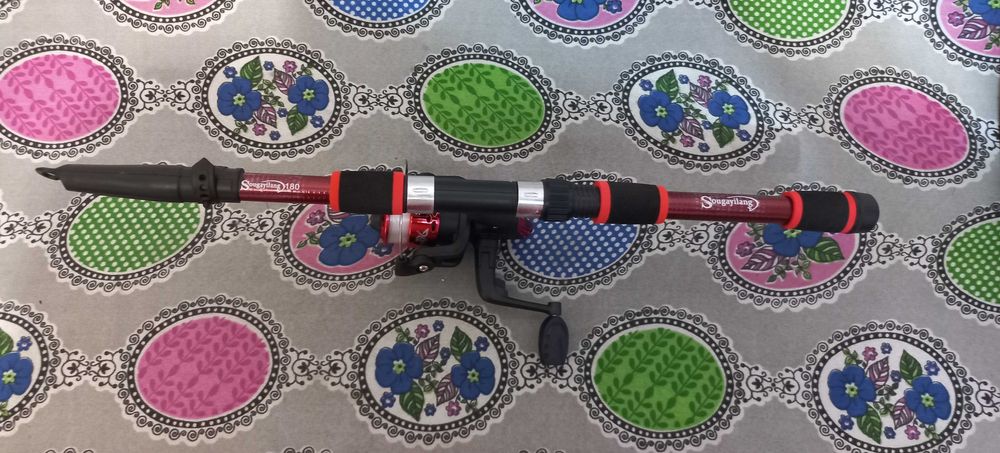 телескопічна вудка спінінг з котушкою та волосінню